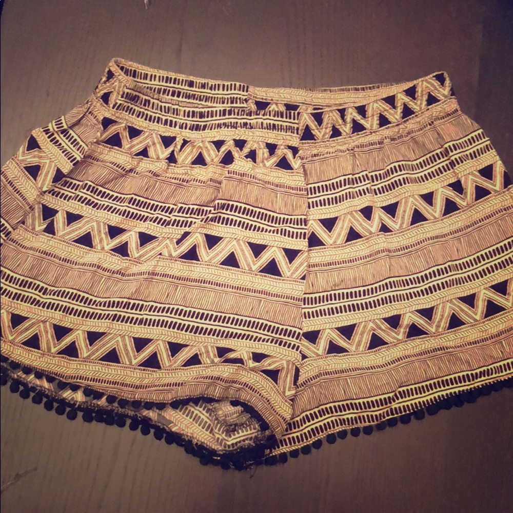 Printed airy shorts